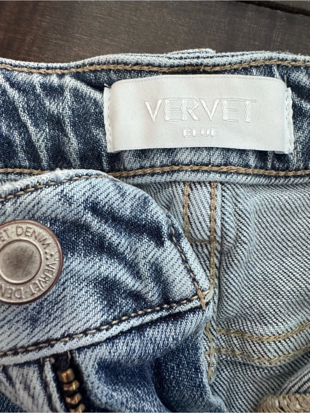 VERVET by Flying Monkey Rebecca High Rise Cuffed Shorts - Size Small